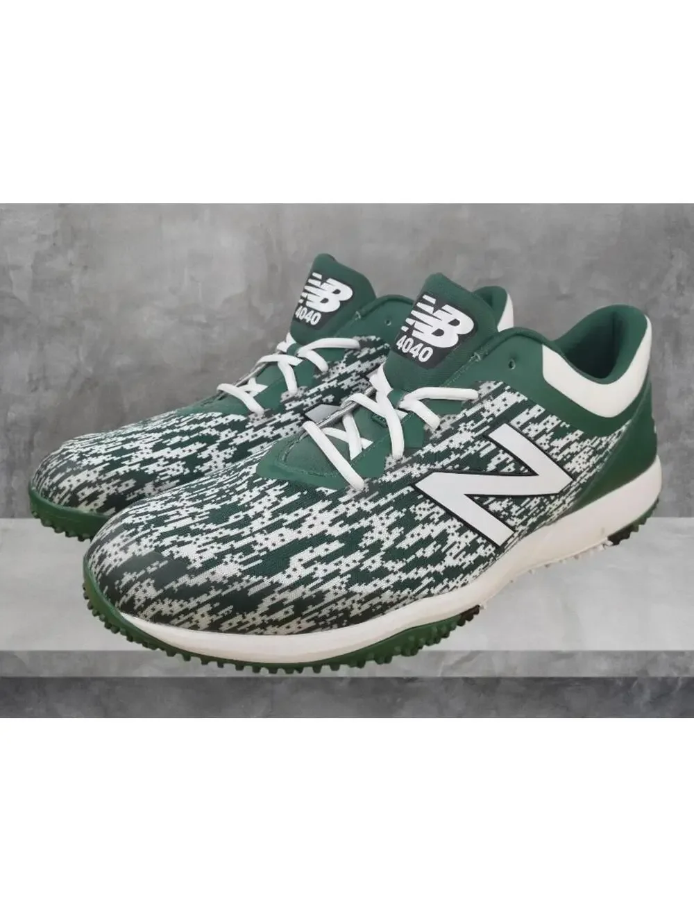 New Balance Baseball Shoes Turf 4040v5 Trainers Green White Men's Size 15D New